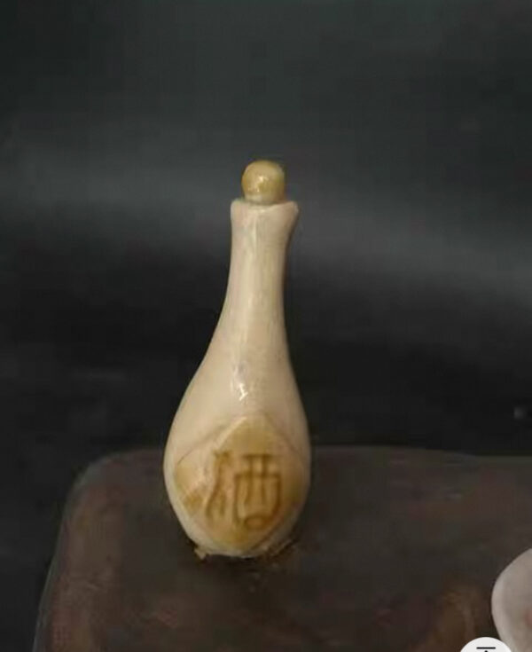 CER00973-Hand Painted Elderly Man Figurine-04 - Image 14